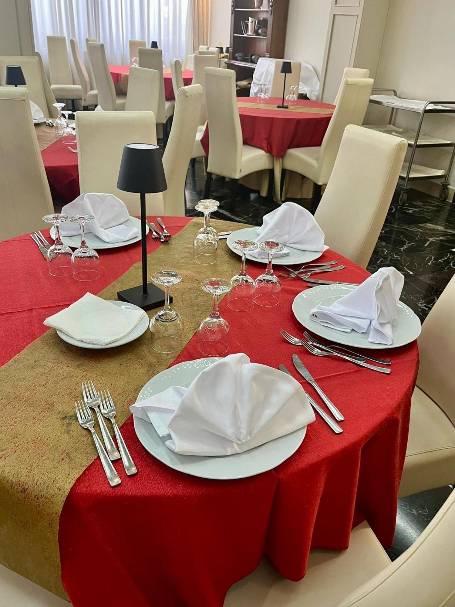 Pisani Hotel San Nicola La Strada Zewnętrze zdjęcie