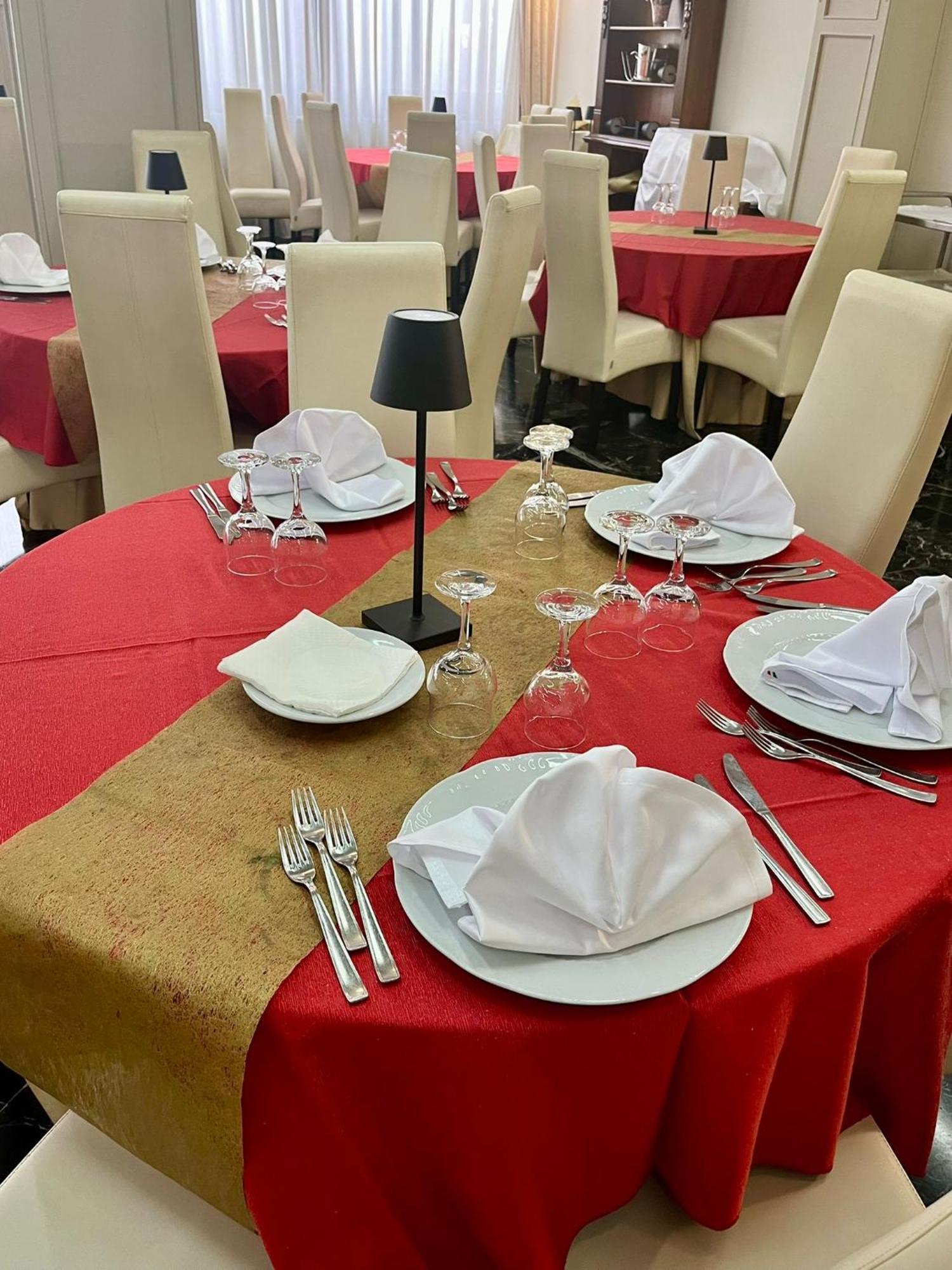 Pisani Hotel San Nicola La Strada Zewnętrze zdjęcie