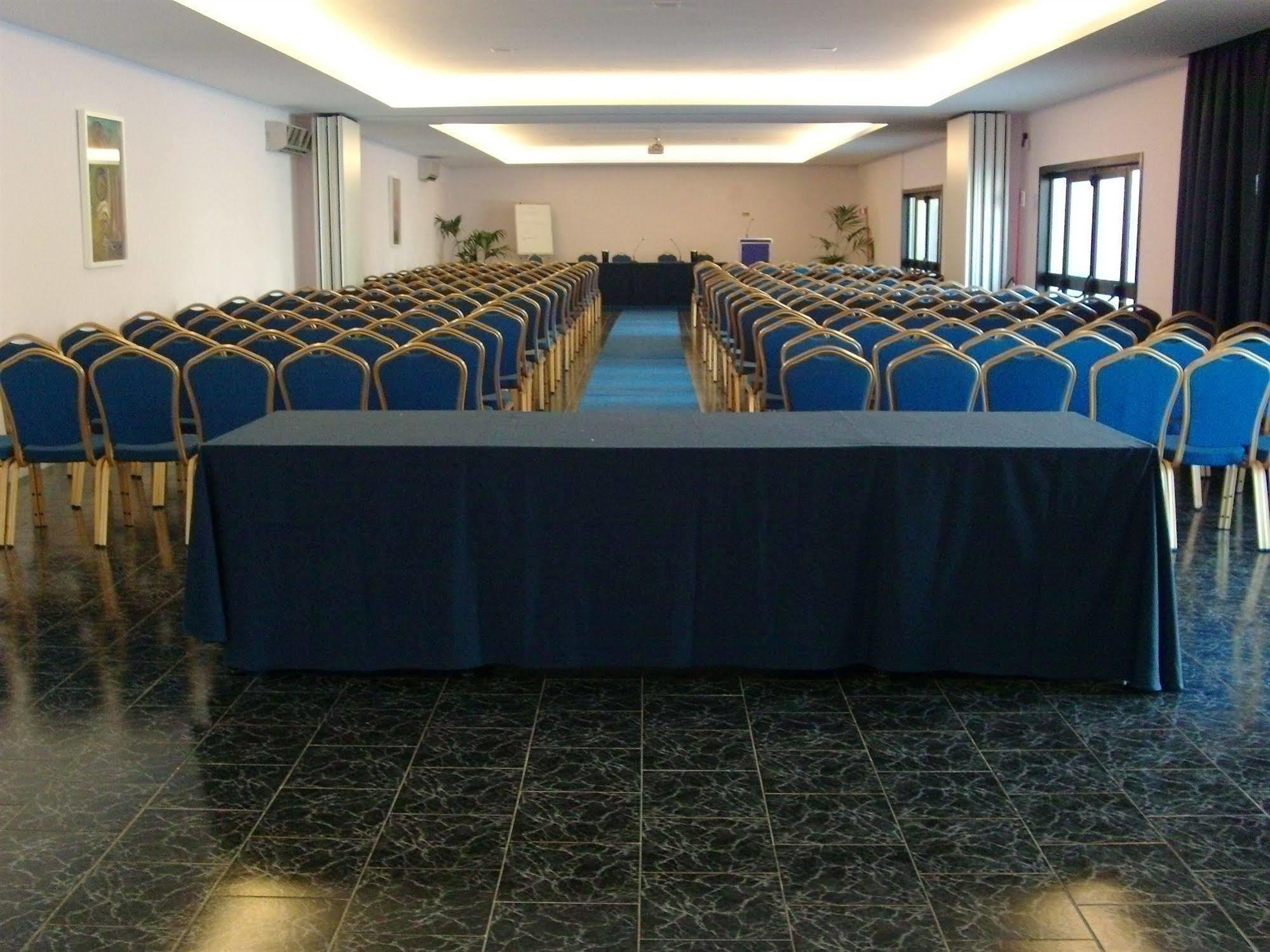 Pisani Hotel San Nicola La Strada Zewnętrze zdjęcie